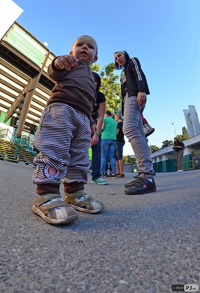 Ultras - Koncetr v Dolíčku - Crossczech, Moomraj a SPS