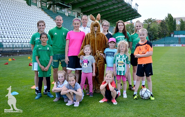 Nábor dívek v Ďolíčku