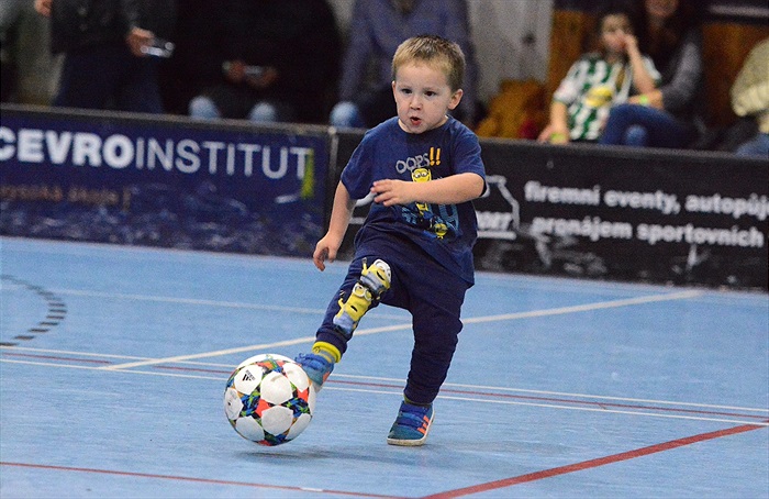 Exhibice Fotbal vs. Florbal 10:10