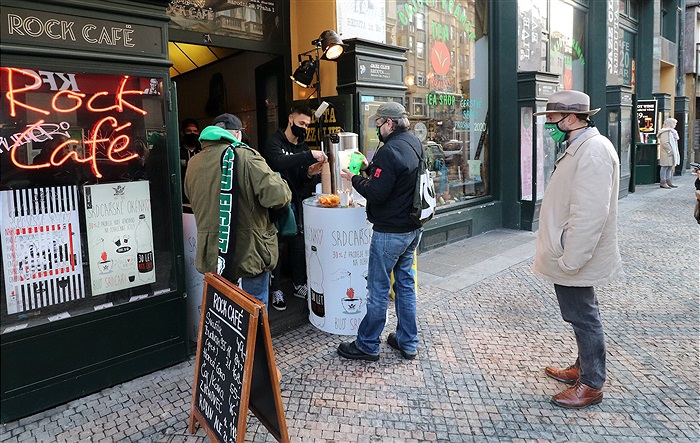 David Bartek a Patrik Le Giang se zúčastnili akce Srdcařské okénko