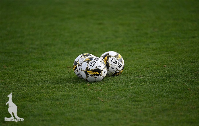 Radnički Niš - Bohemians 1:2 (1:1)