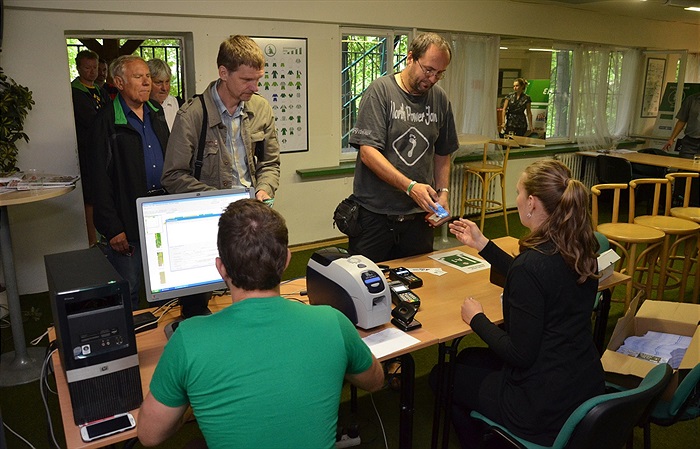 Prodej permanentek na sezónu 2013/14 zahájen