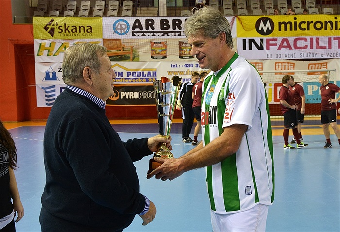 20. Vánoční turnaj internacionálů