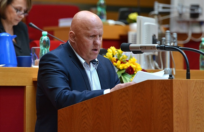 Zastupitelé odhlasovali odkup Ďolíčku! 