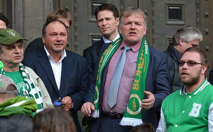 Zastupitelé odhlasovali odkup Ďolíčku! 