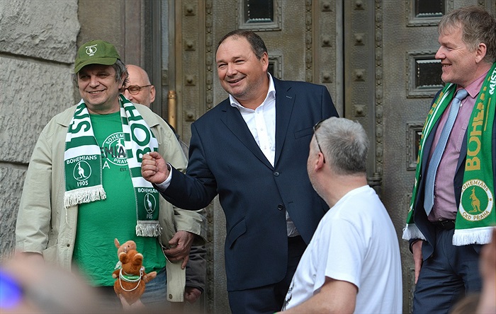 Zastupitelé odhlasovali odkup Ďolíčku! 